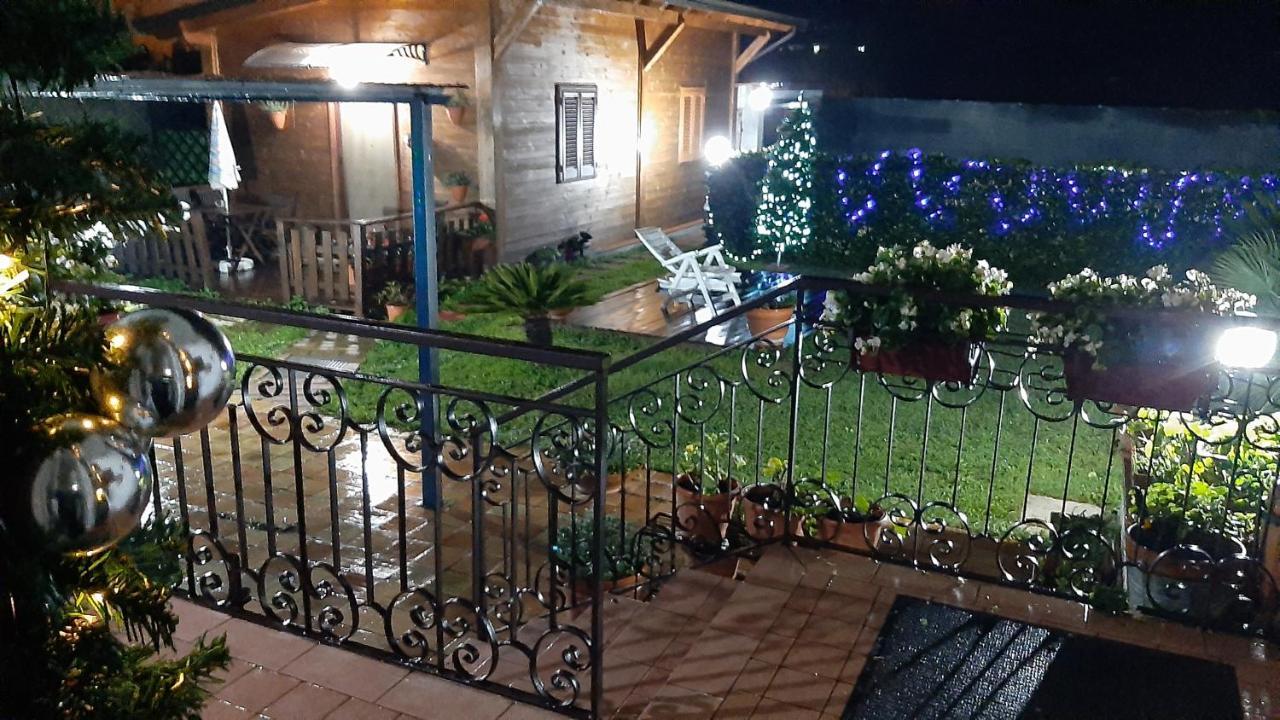 Chalet Impero Villa Scauri  Ngoại thất bức ảnh