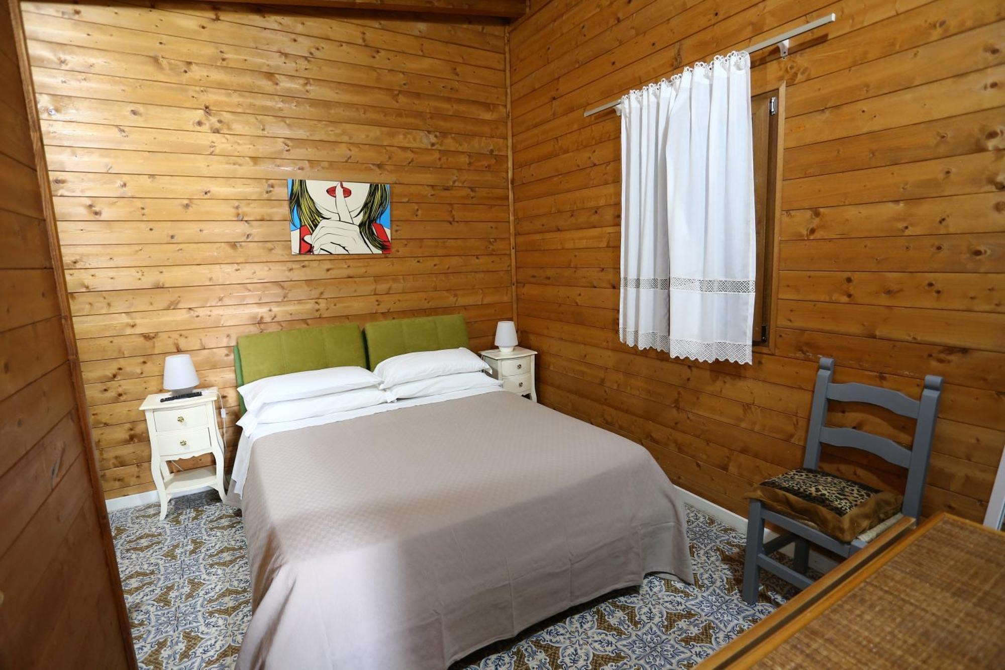 Chalet Impero Villa Scauri  Ngoại thất bức ảnh